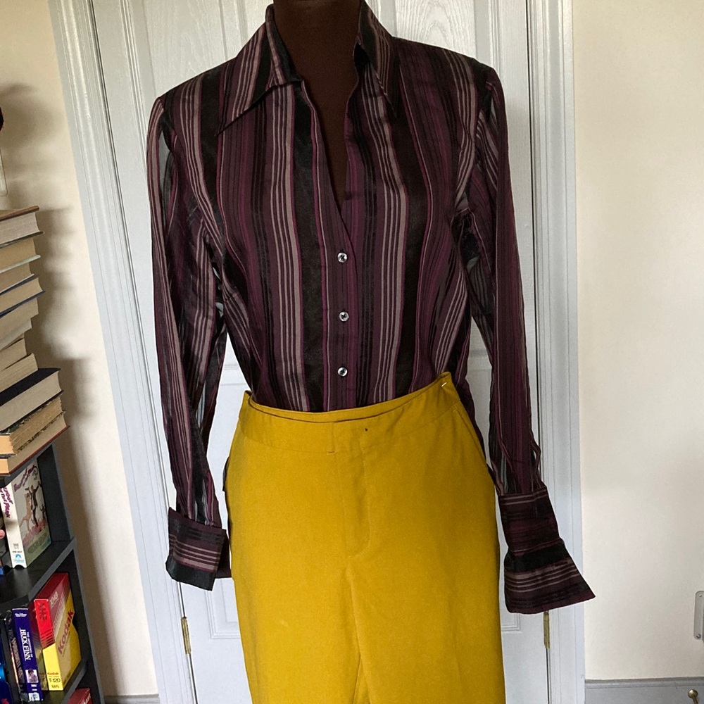 Thomas Pink dress shirt